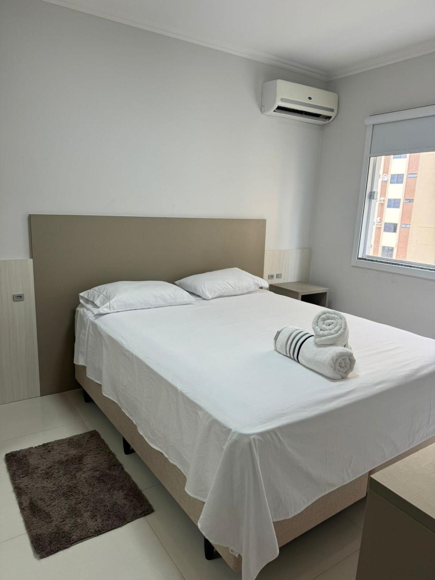 Apto Almeida E Moraes 3 Quartos De Bc
